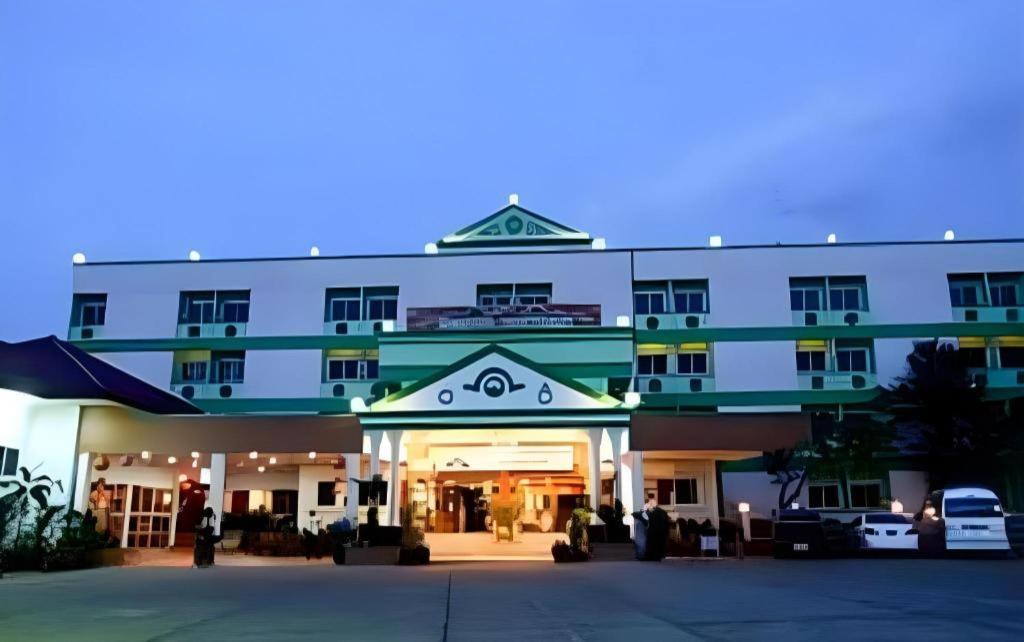 Sakol Grand Palace Hotel Sakon Nakhon Exterior photo